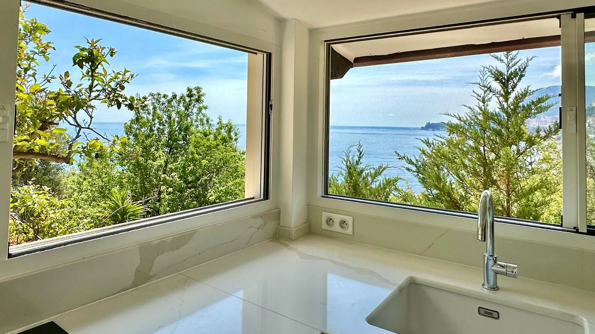 Laureto Bnb Hotel Roquebrune-Cap-Martin 0*,  Franciaország
