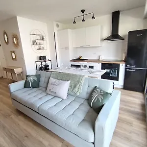 Appartement Avec Coin Nuit, Roquebrune-Cap-Martin
